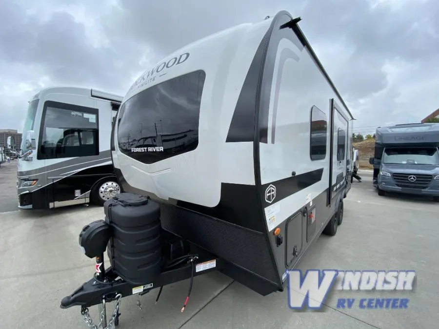 2026 Forest River Rockwood Mini Lite 2109S - Photo 4