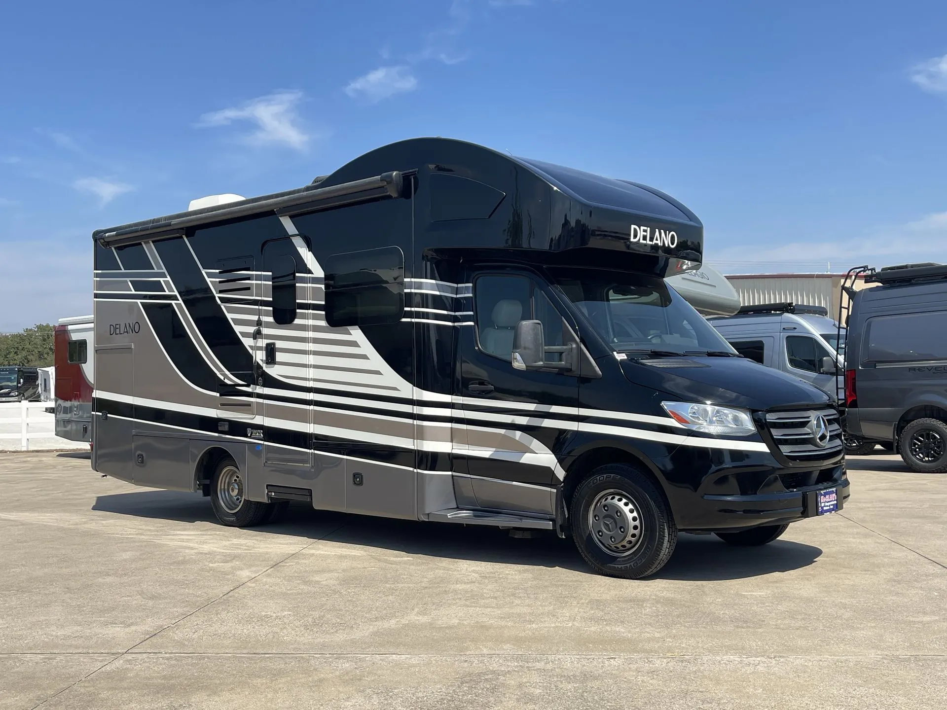 2021 Thor Motor Coach Delano 24RW - Photo 2