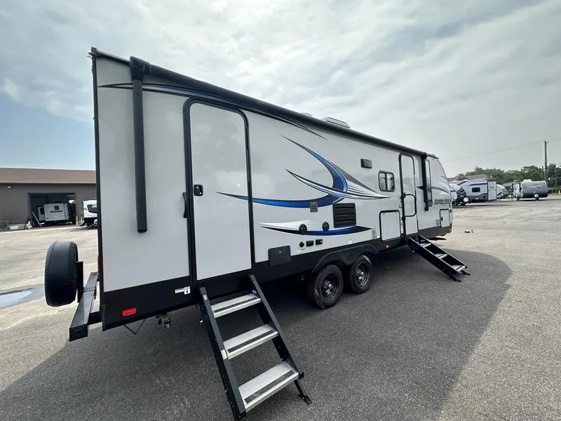 2019 Forest River Cherokee Alpha Wolf 26DBH-L, Photos photo 10