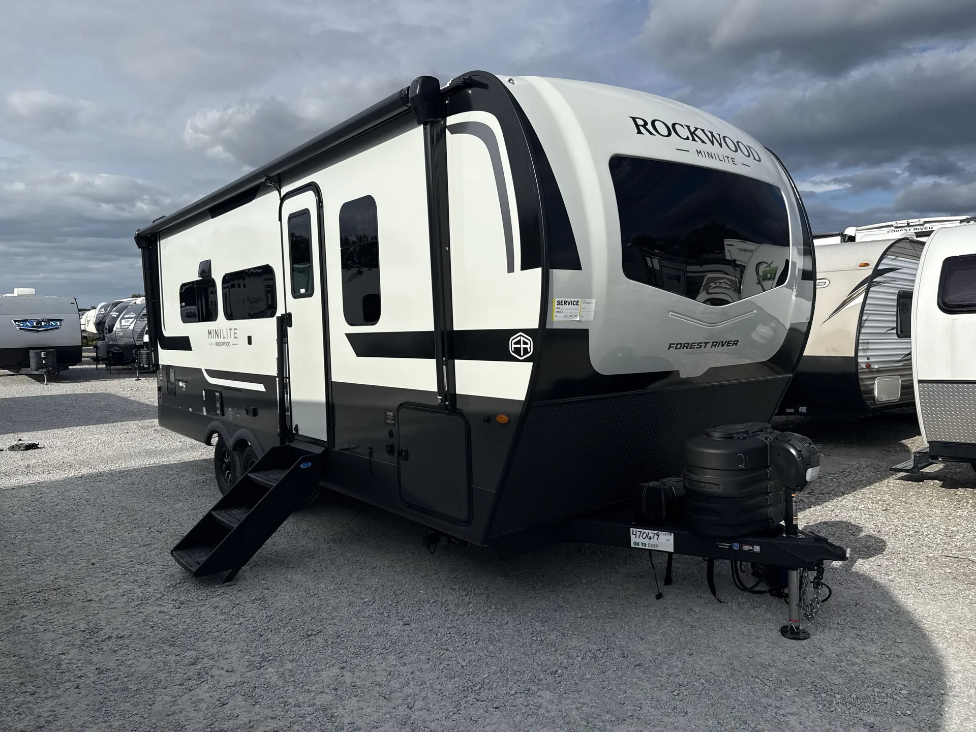 2027 Forest River Rockwood Mini Lite 2524FBT