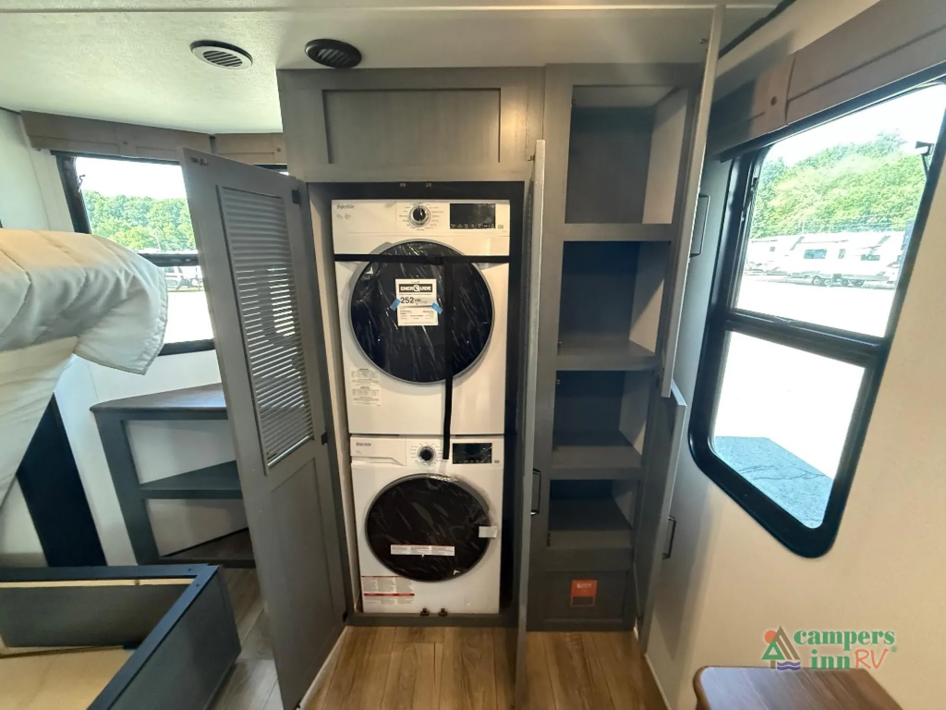2027 Forest River Puma Vista 421LFT - Photo 4