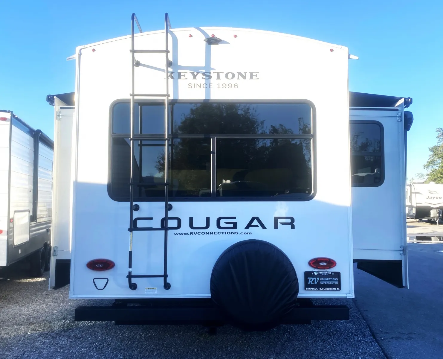 2026 Keystone RV Cougar Half-Ton 29RLP - Photo 4