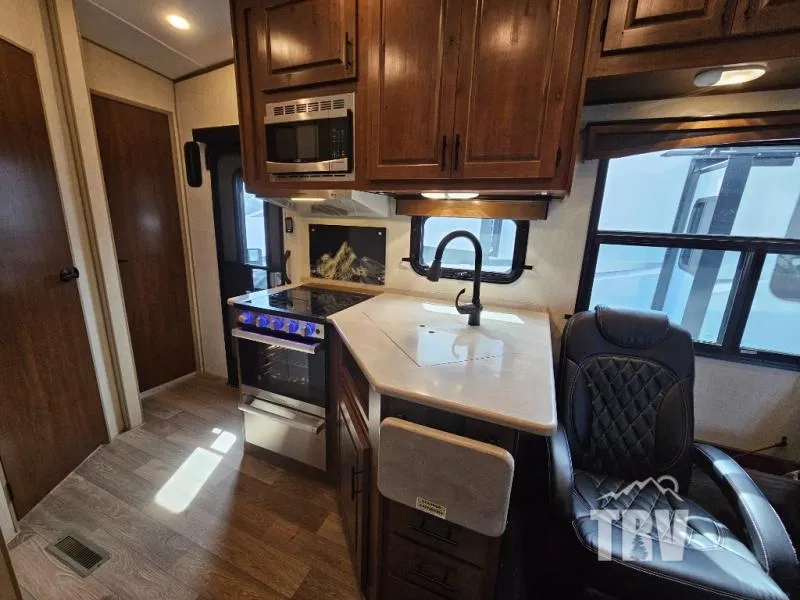 2025 Outdoors RV Trail Series 27TRX - Photo 4