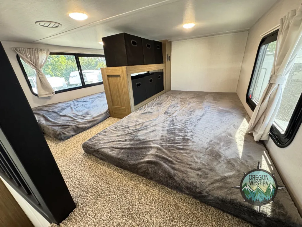 2027 Forest River Salem Grand Villa 42ICE, Photos photo 35