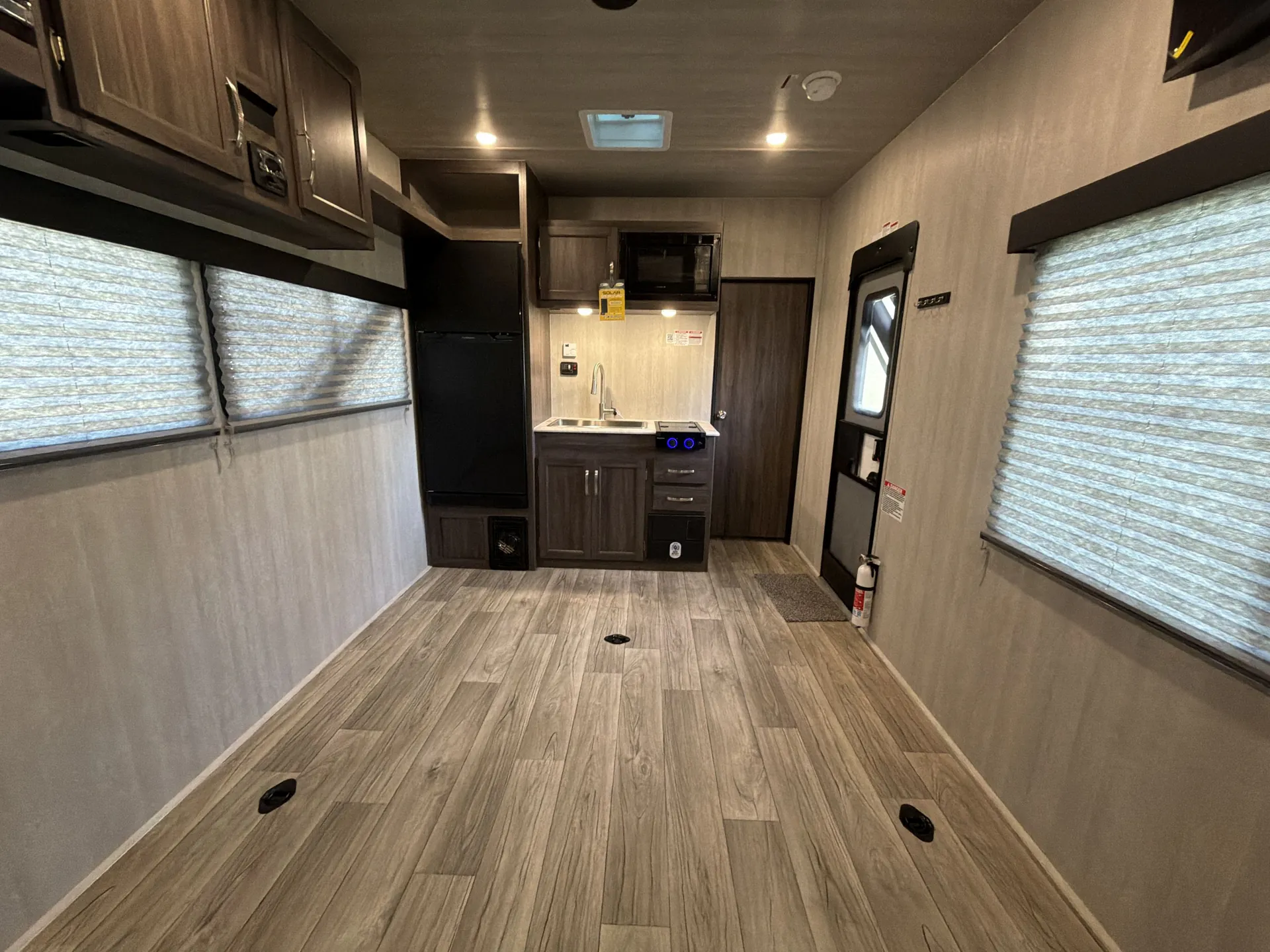 2027 Genesis Supreme Overnighter FB2300 — living area main