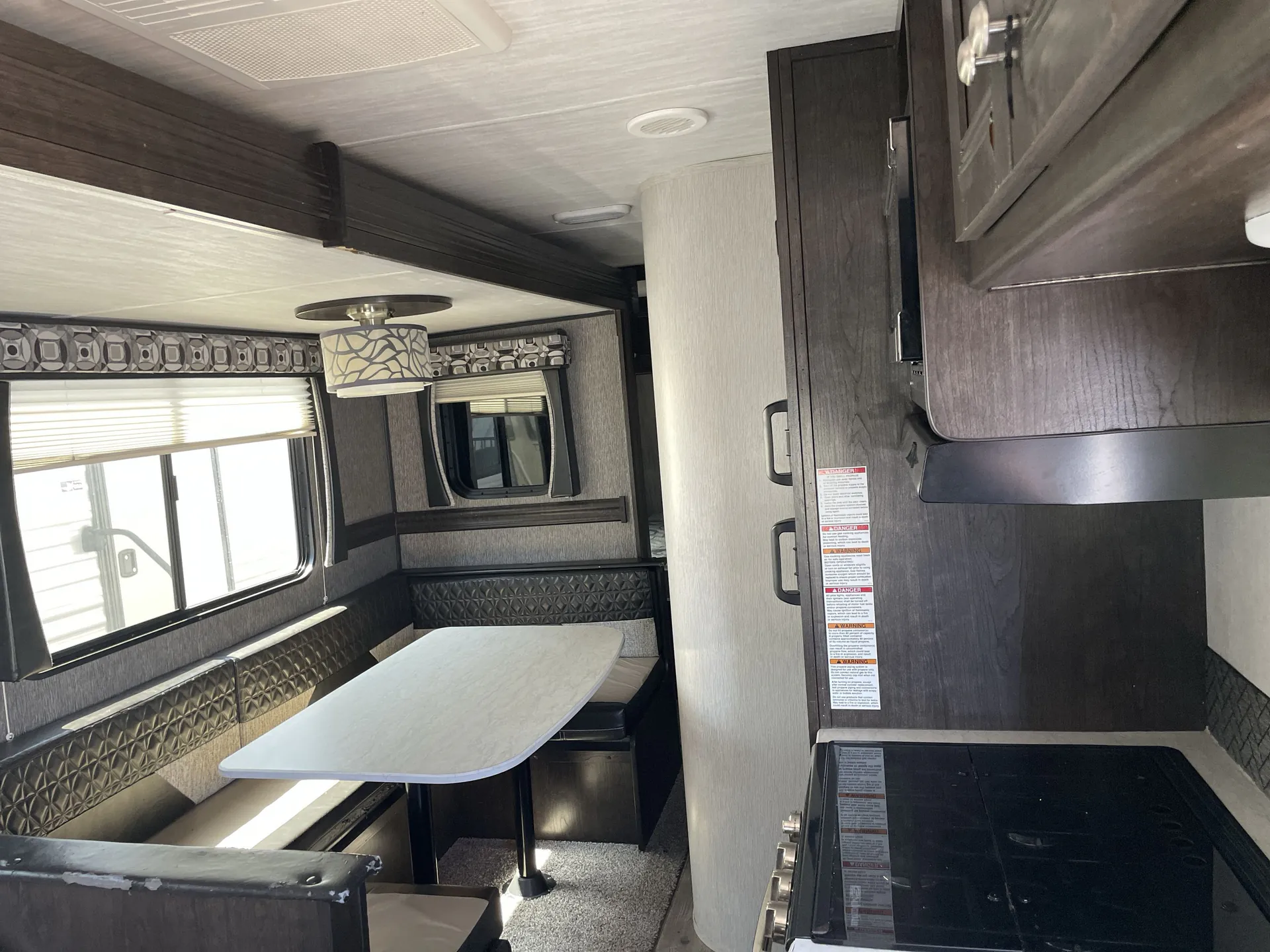 2019 Heartland Pioneer RL250 — living area main