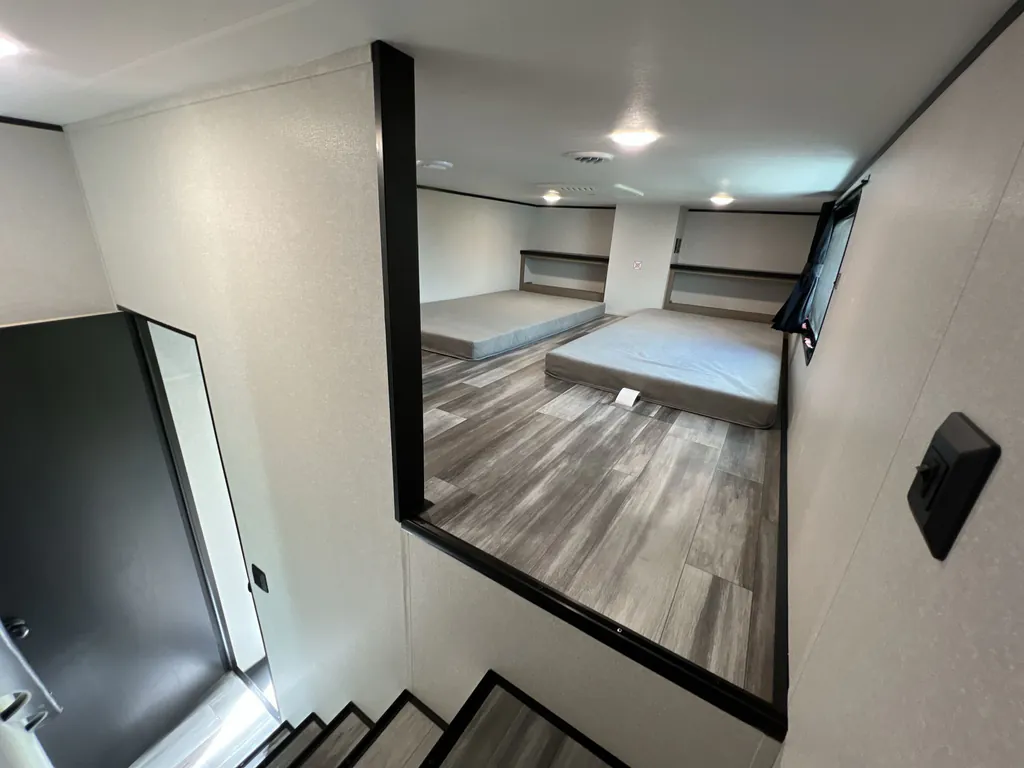 2026 Jayco Jay Flight Bungalow 401LOFT DS, Photos photo 32