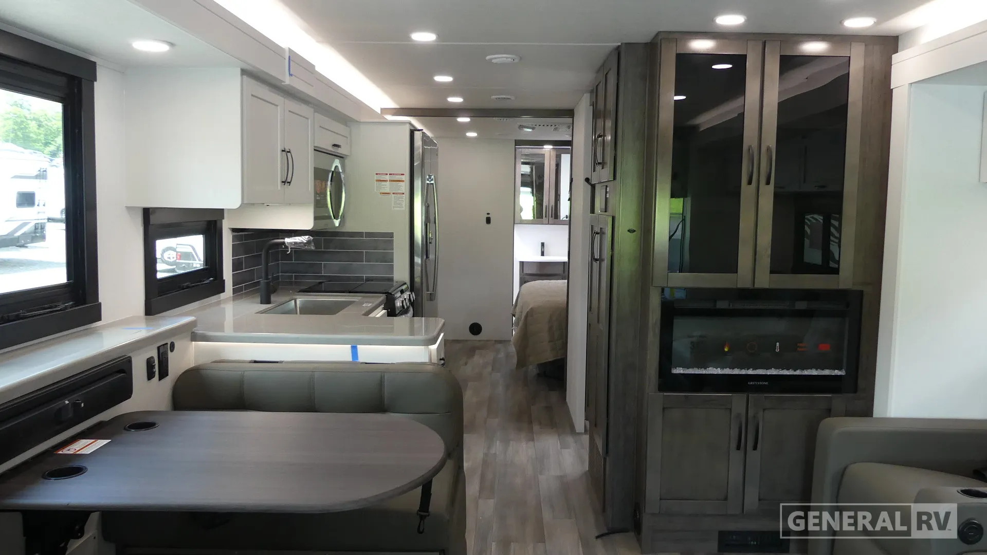 2026 Entegra Coach Vision XL 36C - Photo 3