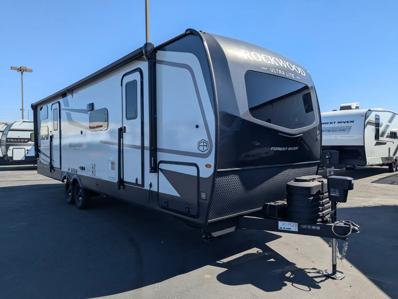 2027 Forest River Rockwood Ultra Lite 2706BH