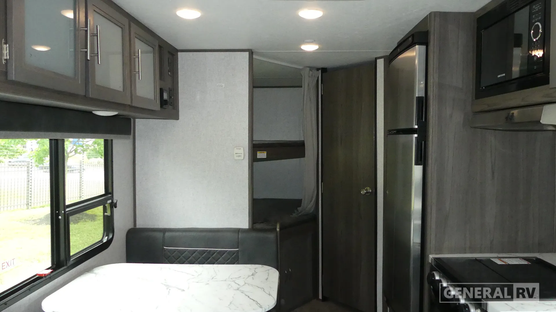 2021 Dutchmen Kodiak Ultra Lite 227BH - Photo 3