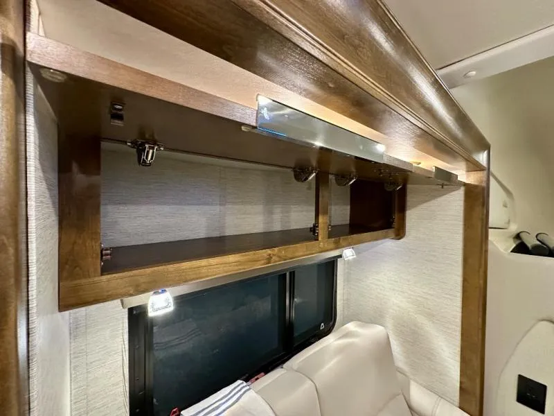 2020 Tiffin Motorhomes Wayfarer Used    24 TW - Photo 4