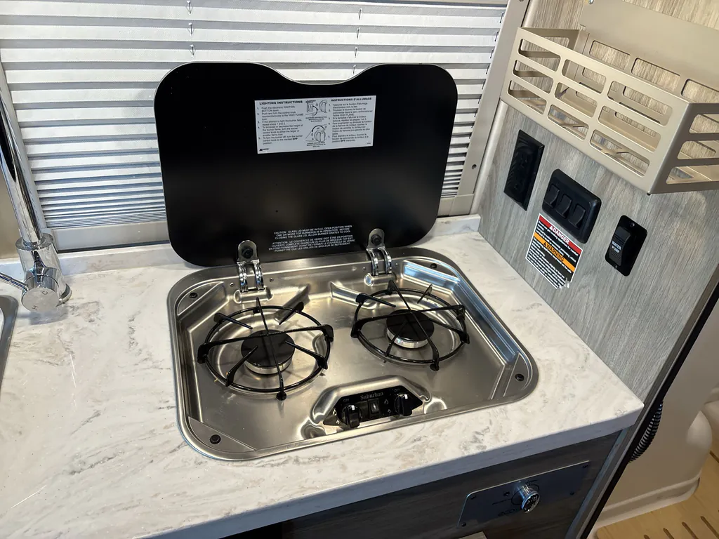 2025 Winnebago Travato 59G, Photos photo 11