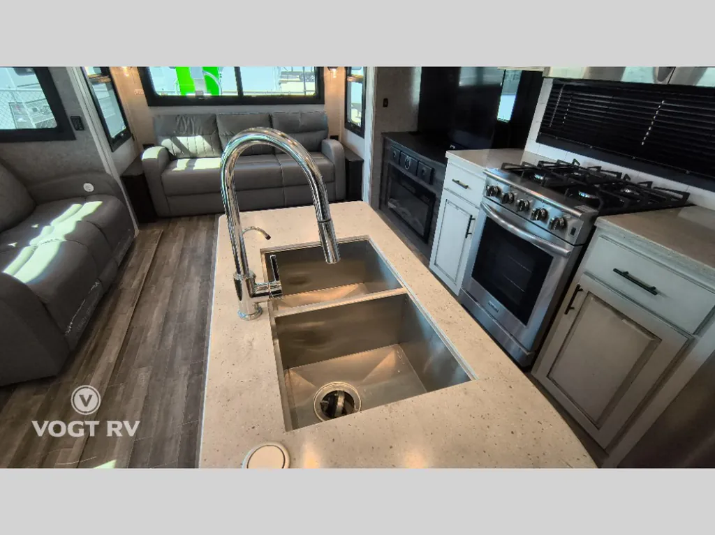 2021 Jayco North Point 387FBTS, Photos photo 18