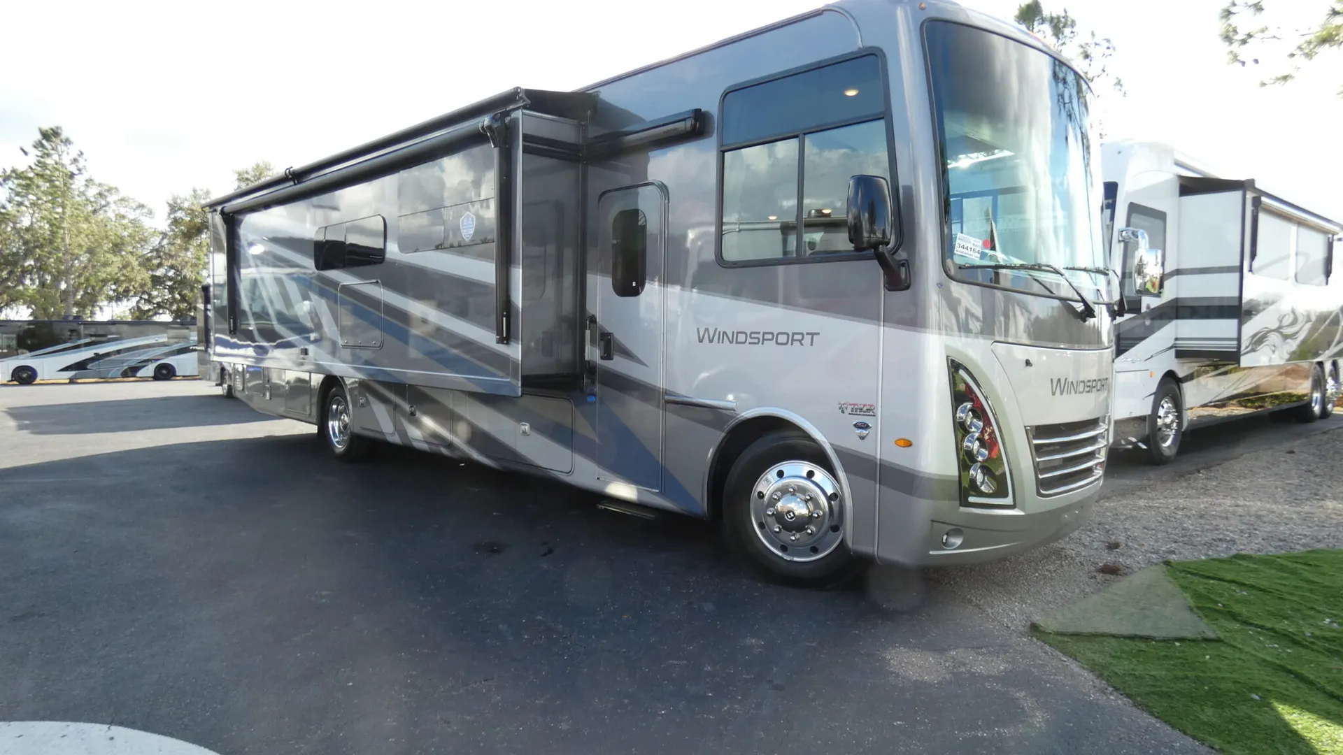 2026 Thor Motor Coach Windsport 36H - Photo 2
