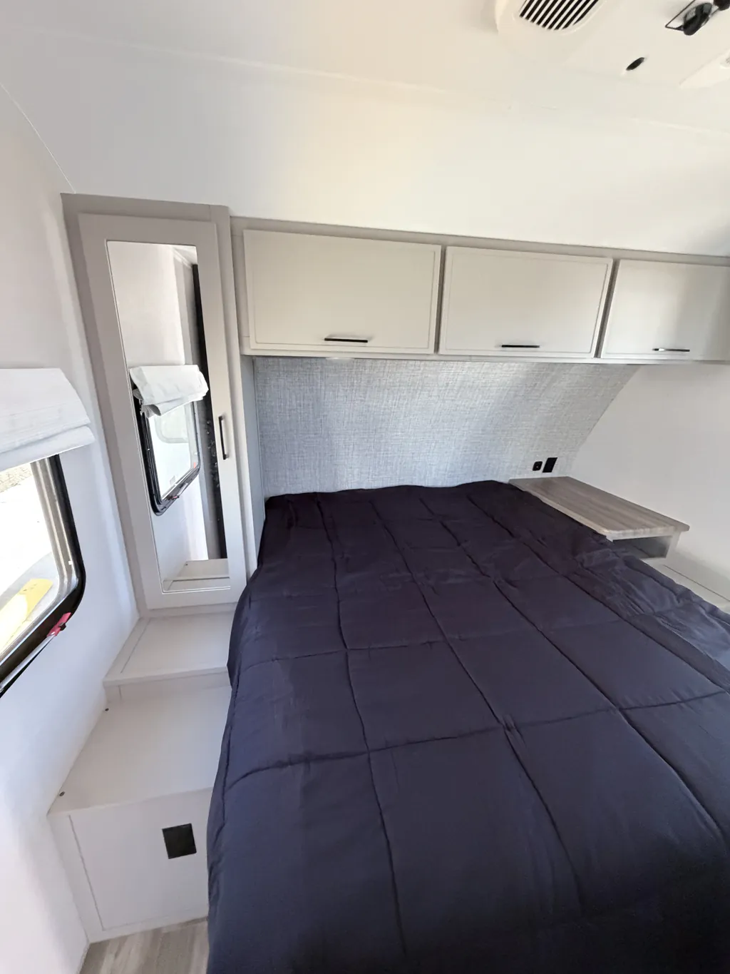 2024 Forest River Vibe 26BH, Photos photo 24