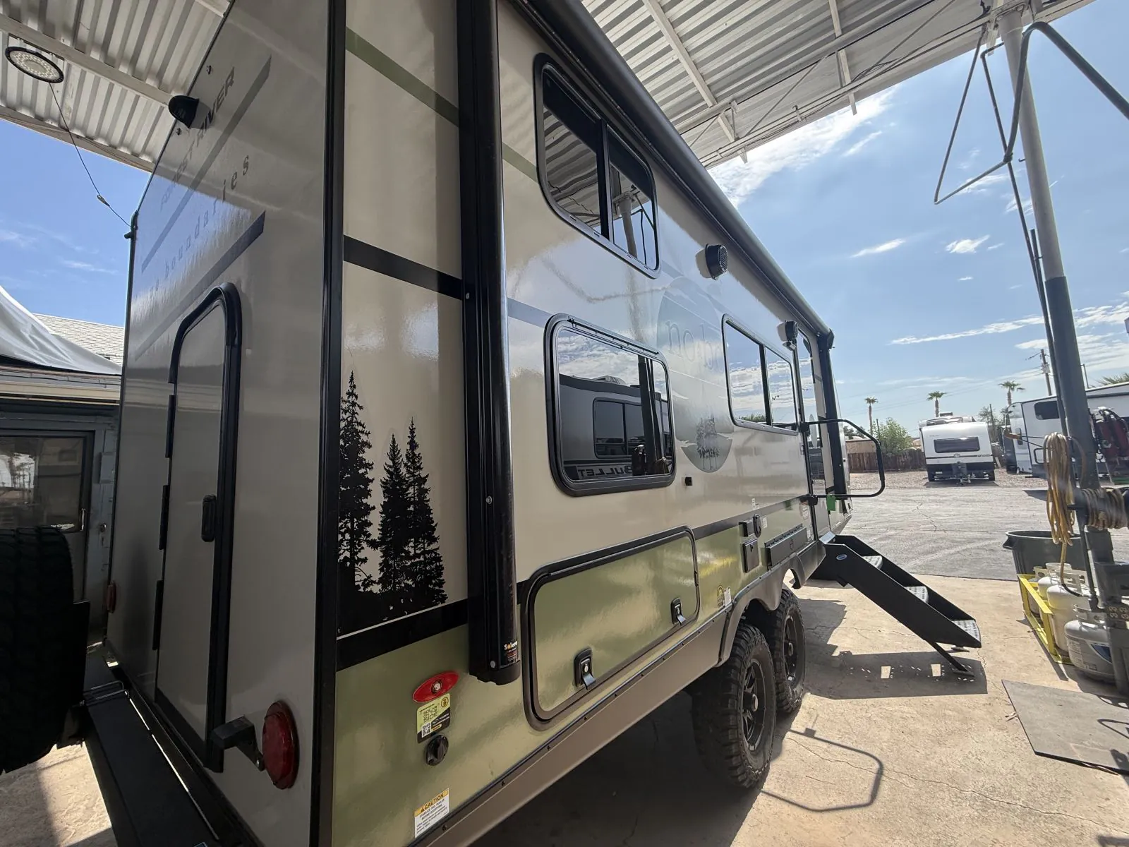 2027 Forest River RV No Boundaries 19.3 - Photo 4