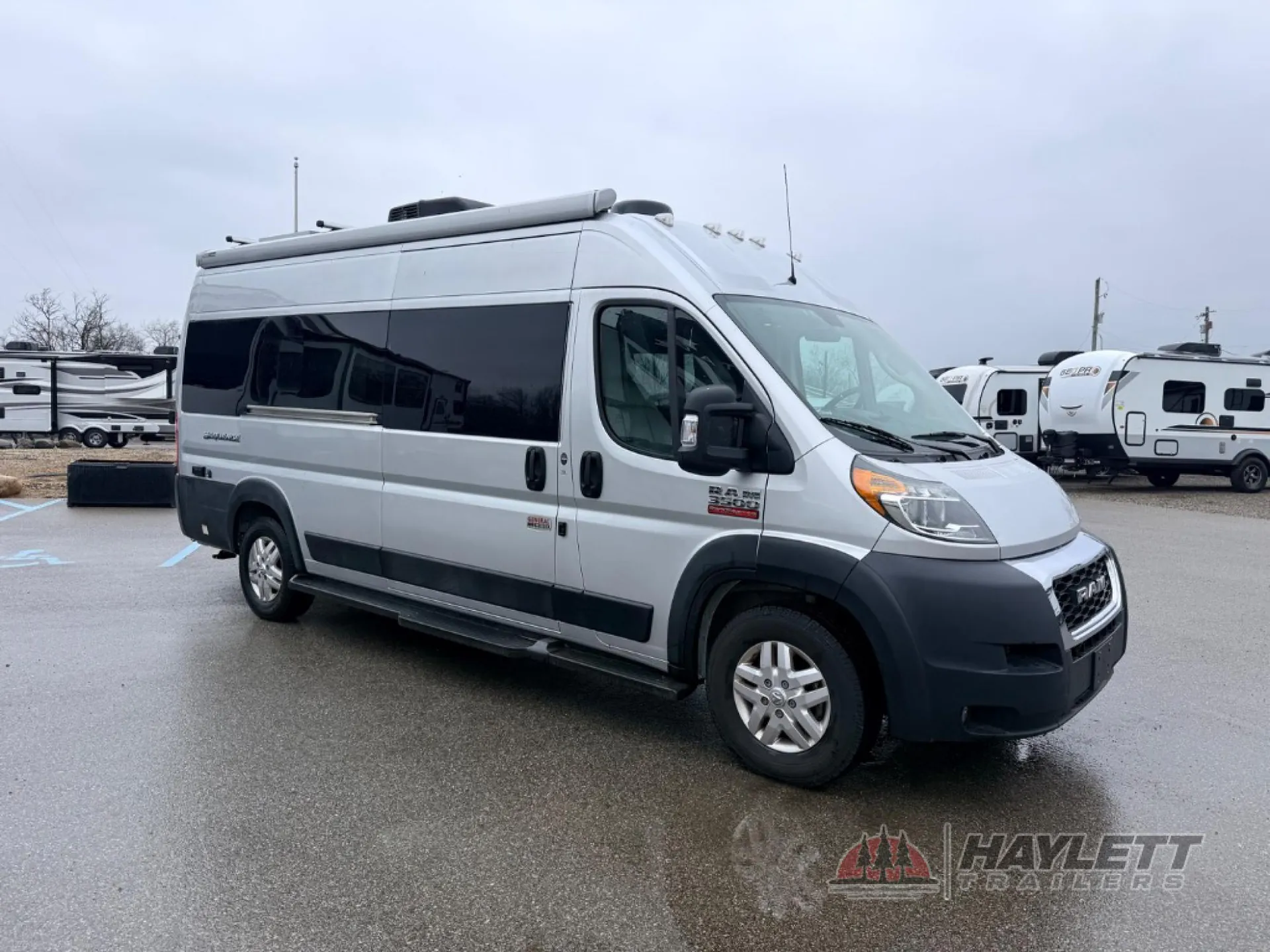 2021 Thor Motor Coach Sequence 20L - Photo 2