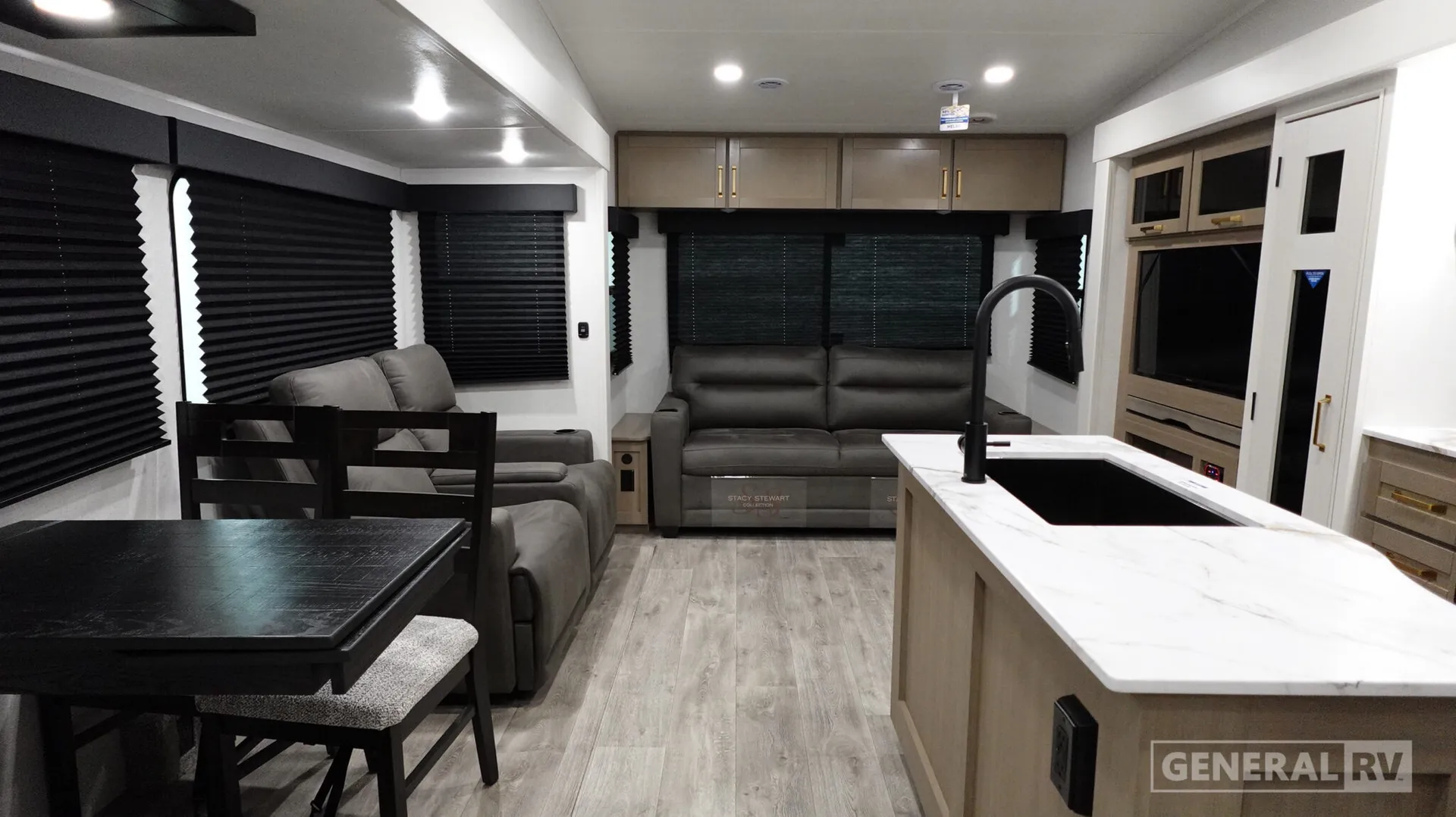 2027 Jayco Eagle SLE 30RLT - Photo 3