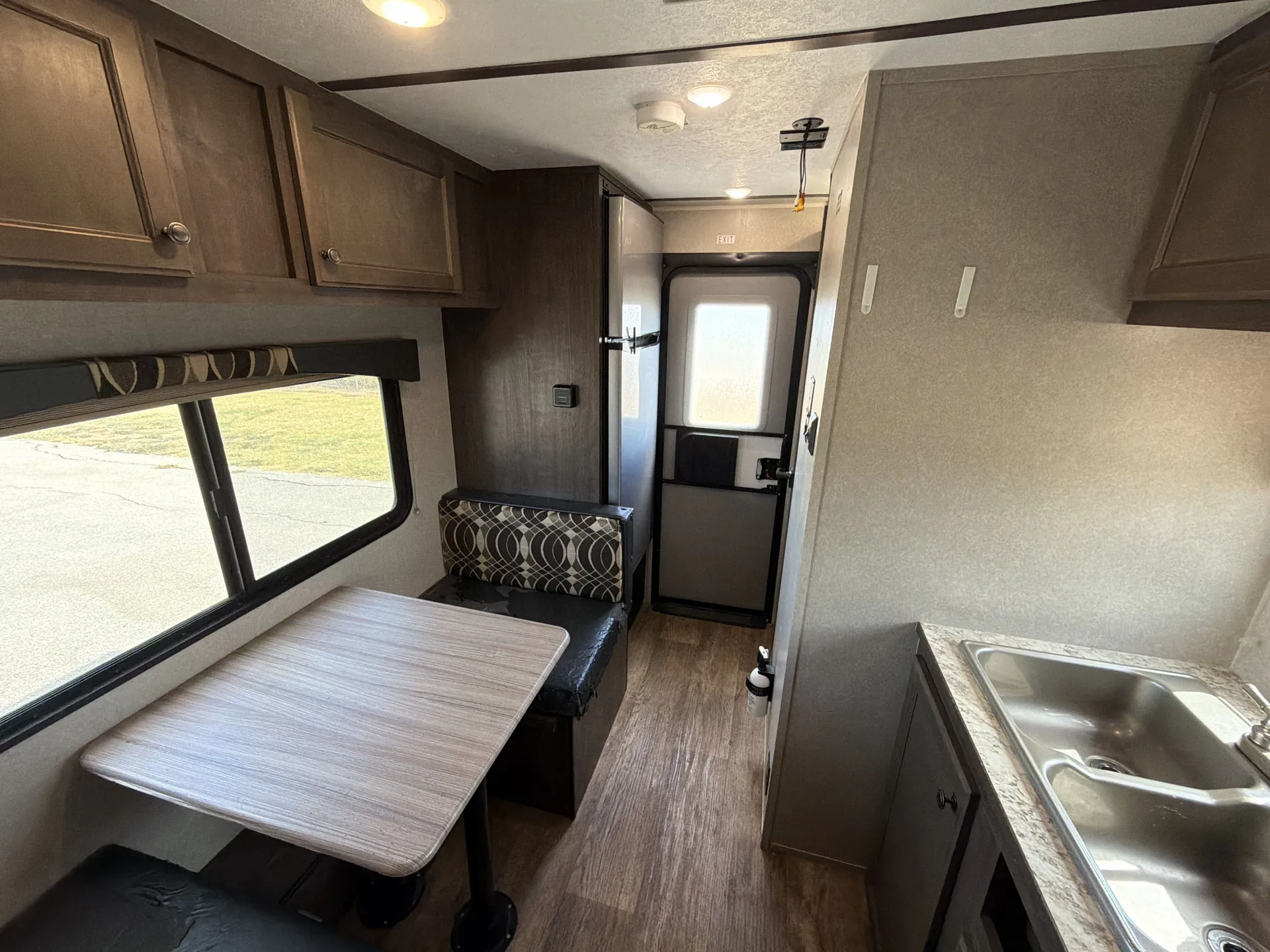 2020 Sunset Park RV Sun Lite 16BH — living area main