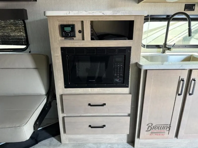 2025 Grand Design Momentum MAV 27MAV - Photo 2