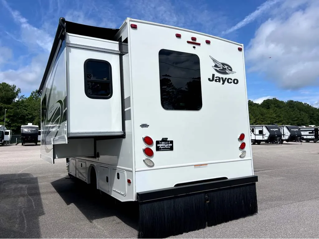 2022 Jayco Melbourne 24L - Photo 4