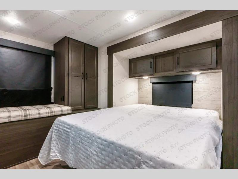 2026 Venture RV Stratus 262VFK - Photo 4