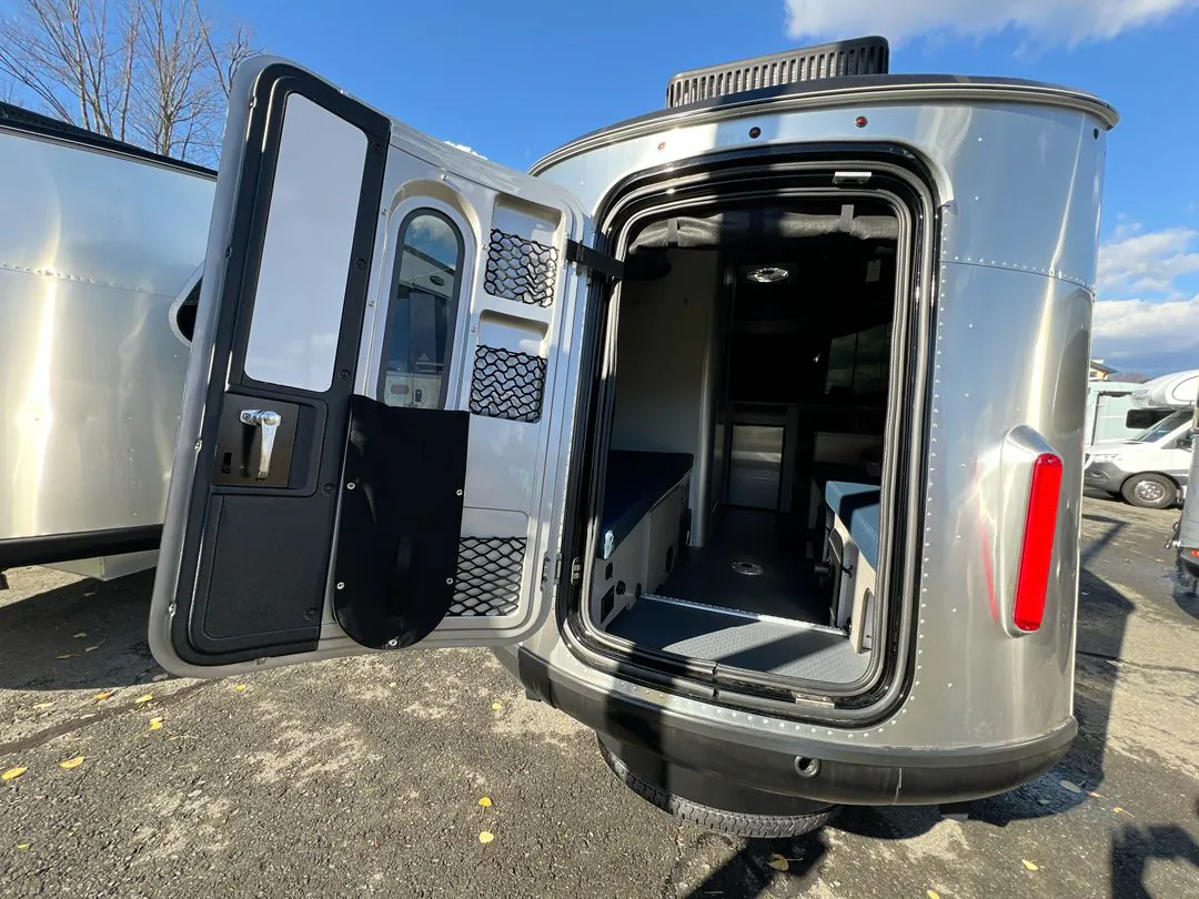 2025 Airstream Basecamp Basecamp 16X - Photo 3