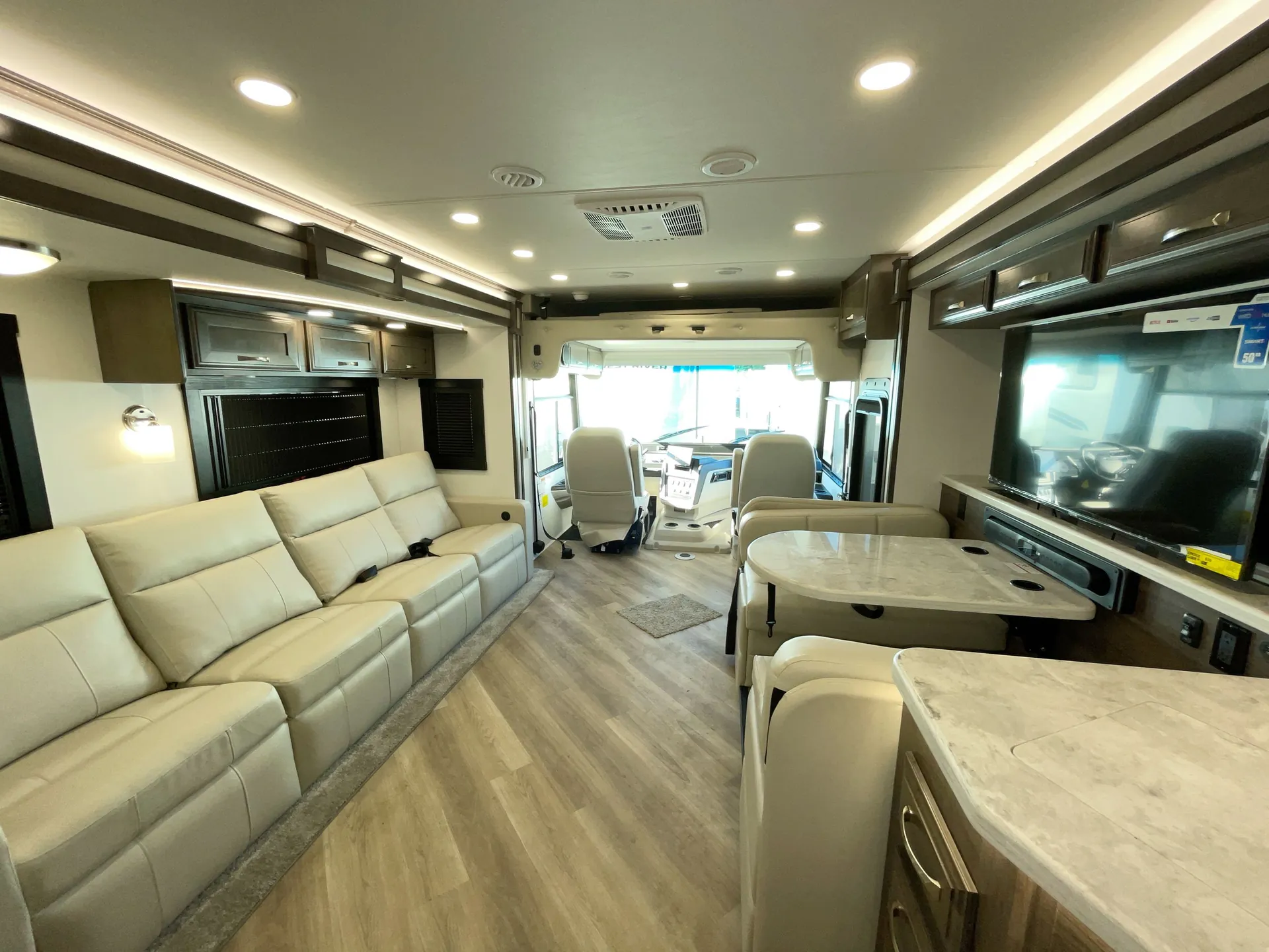 2026 Jayco Precept Prestige 36H - Photo 4