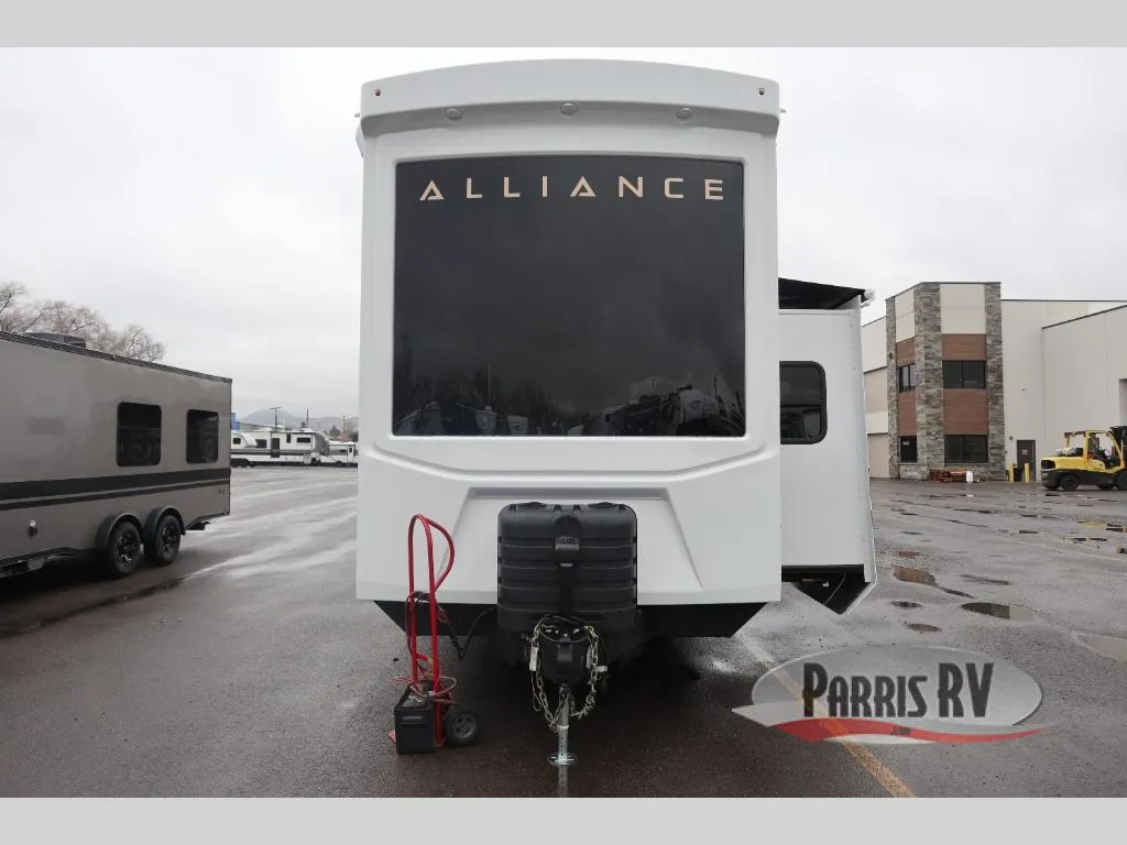2026 Alliance RV Benchmark 44RKL - Photo 3