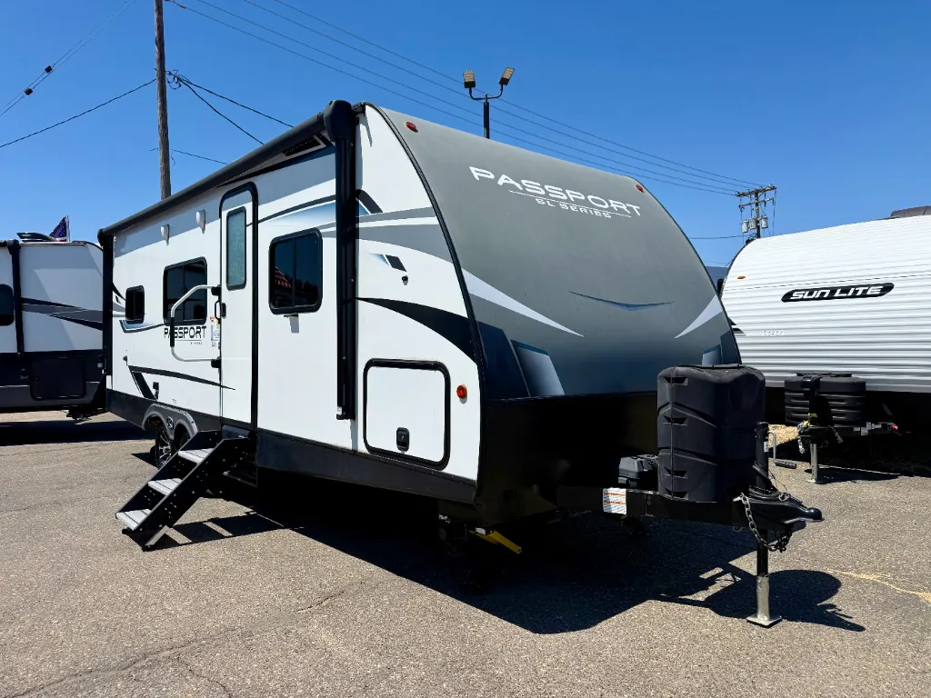 2022 Keystone Passport SL 229RKWE - Photo 3