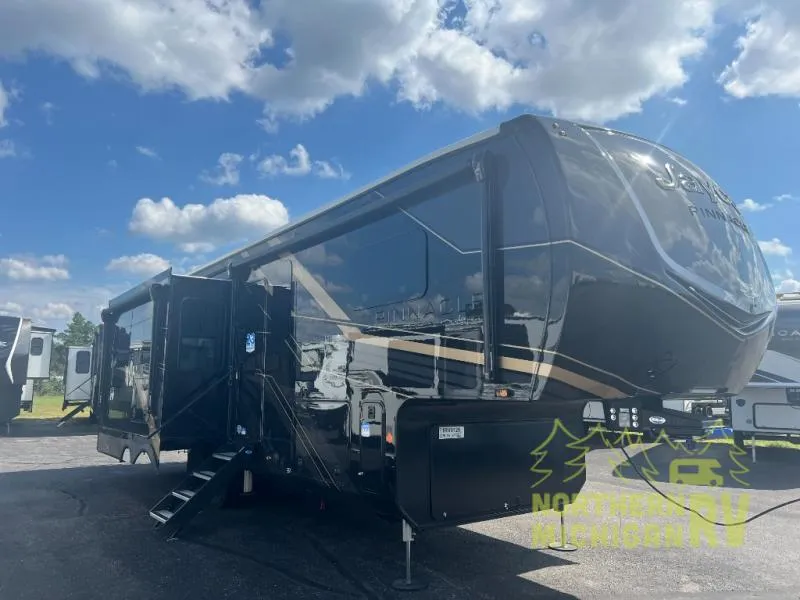 2026 Jayco Pinnacle 32RLTS - Photo 2