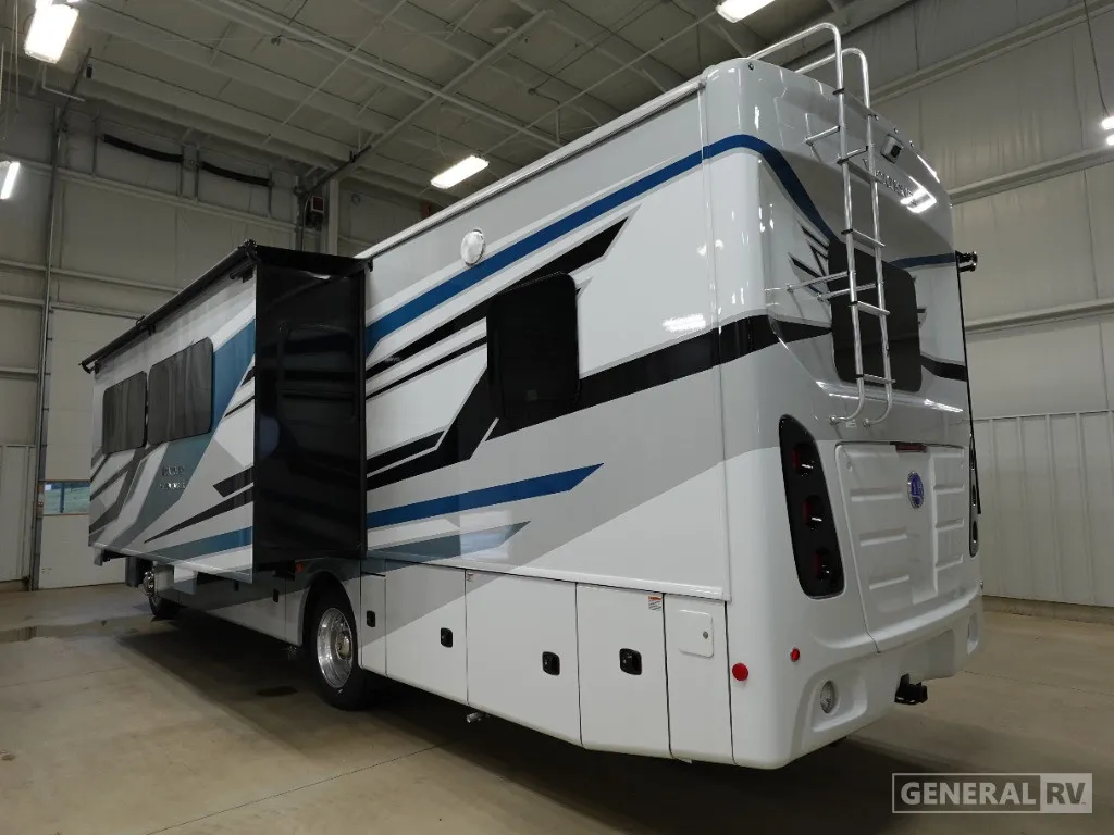 2026 Holiday Rambler Vacationer 33C - Photo 4