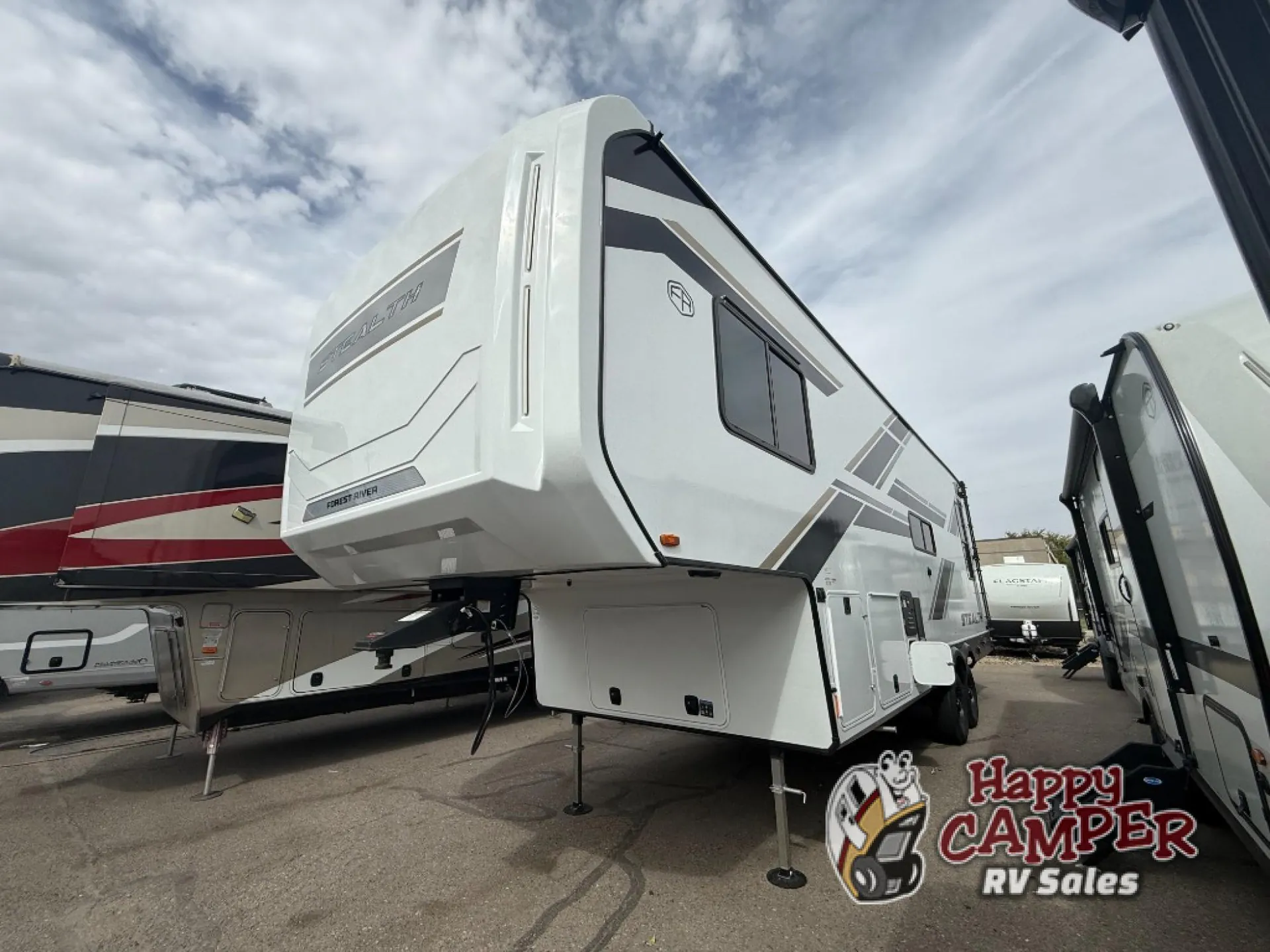 2027 Forest River Stealth 2710 - Photo 4
