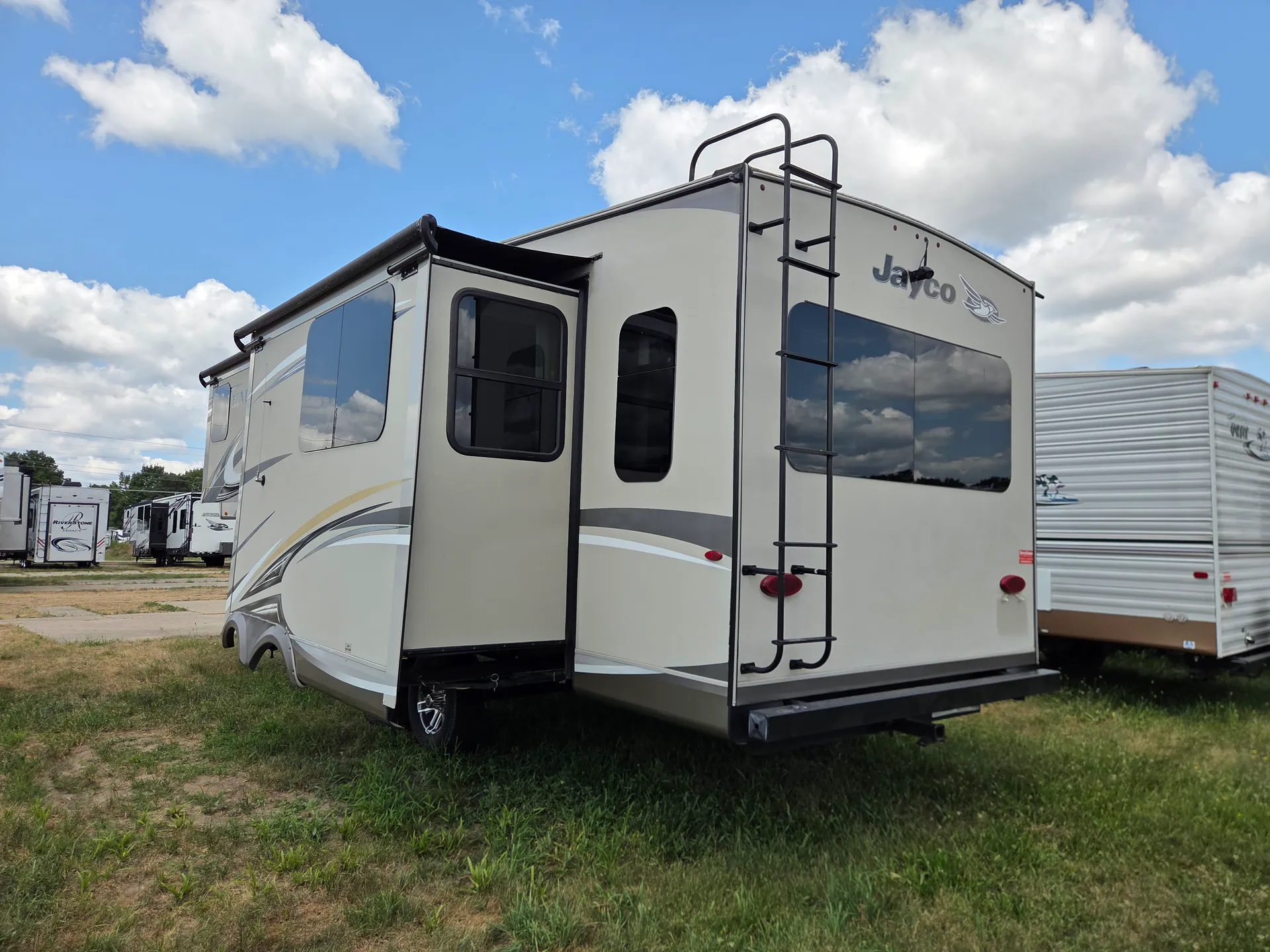 2017 Jayco Eagle HT 245CKTS - Photo 4