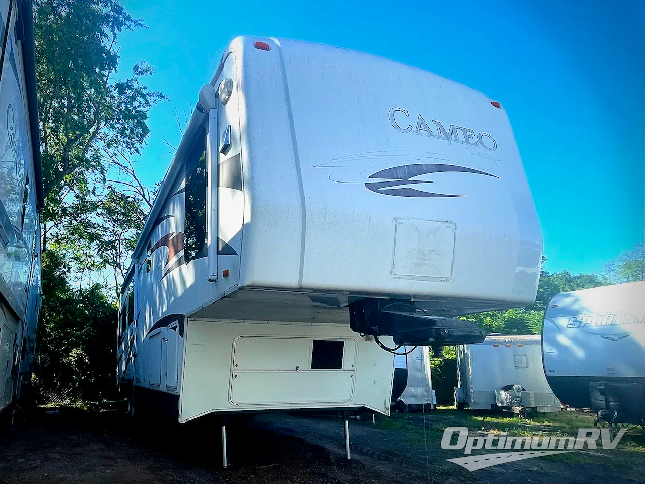 2010 Carriage Cameo 35SB3 - Photo 2