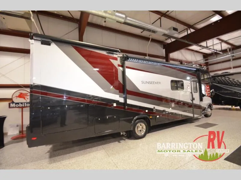 2026 Forest River Sunseeker 3010DS - Photo 4