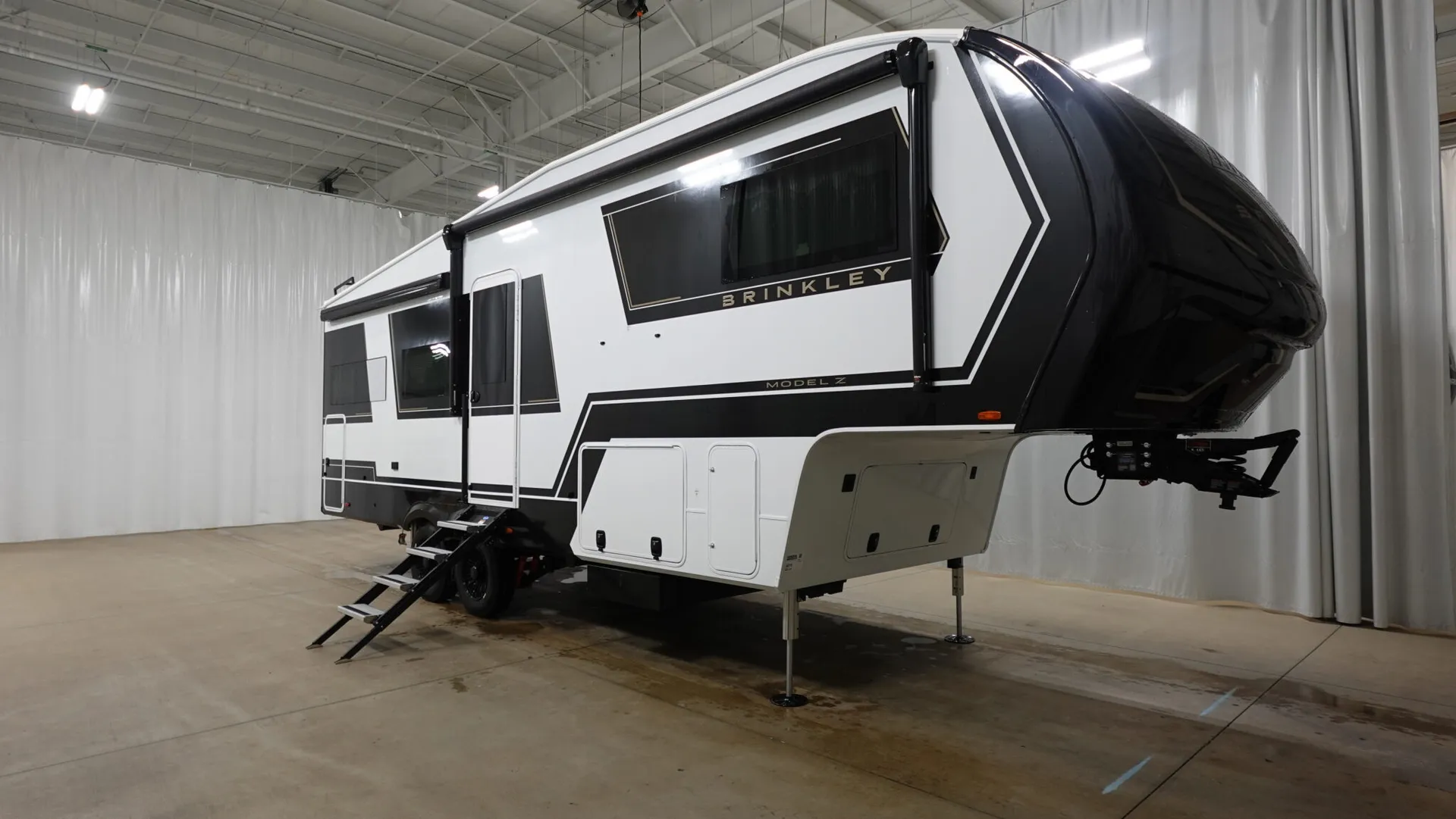 2026 Brinkley Model Z 2680 - Photo 2