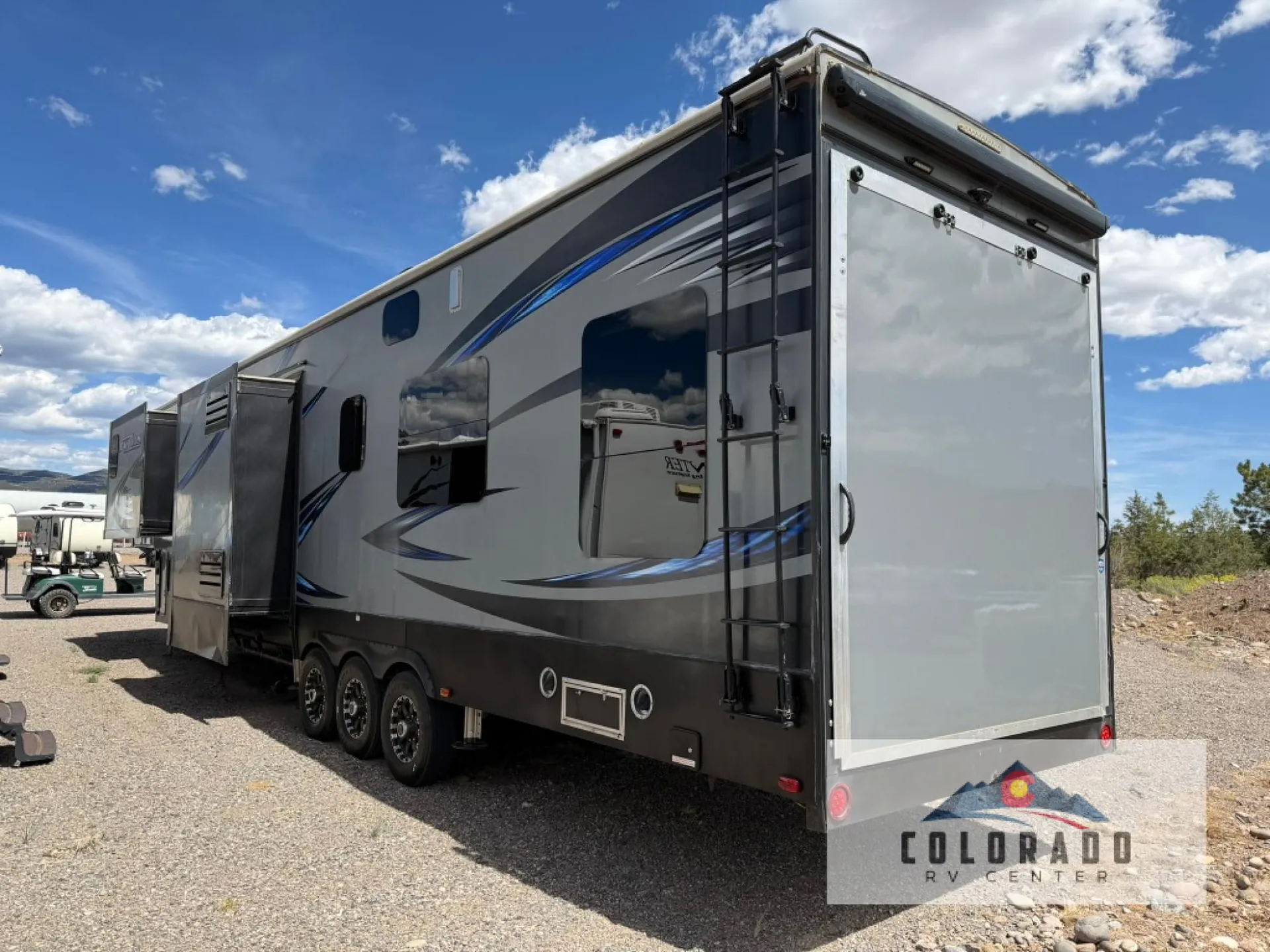 2017 Keystone Fuzion 417 - Photo 2