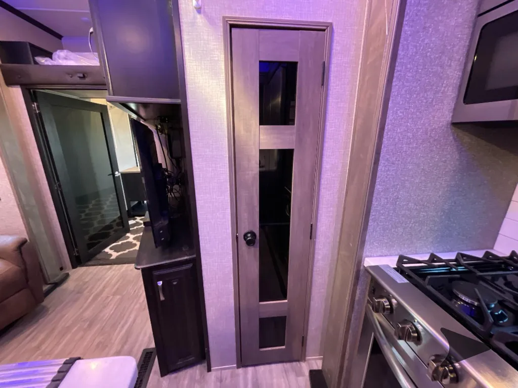 2023 Jayco Seismic Luxury Series 3815, Photos photo 41
