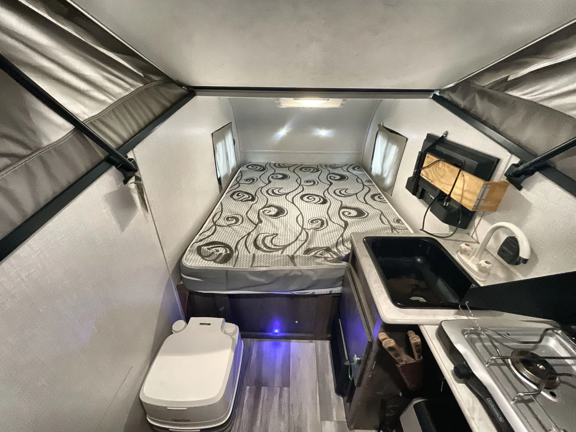 2023 Forest River Viking Express 9.0 TD — living area main