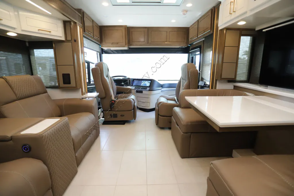 2027 Newmar New Aire 3543, Photos photo 4