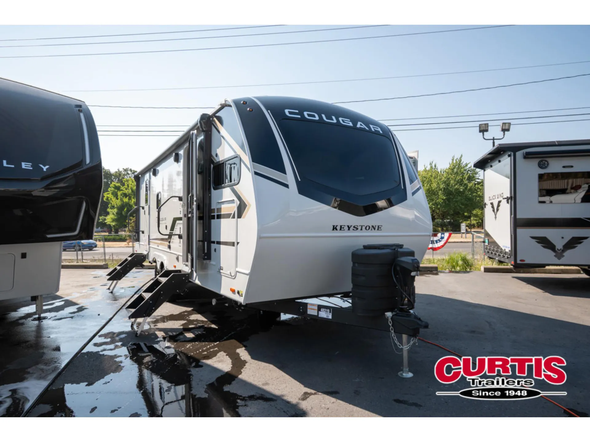 2026 Keystone Cougar Western Elevation 25FKWE - Photo 4