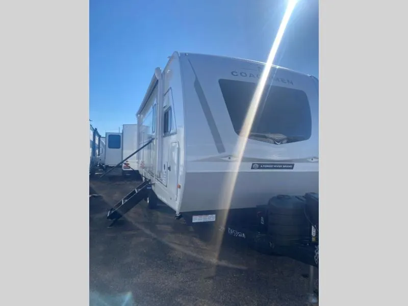2025 Coachmen Freedom Express Ultra Lite 259FKDS - Photo 2