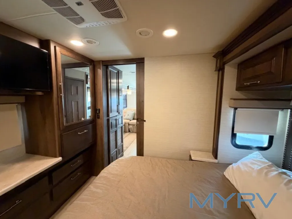 2019 Entegra Coach Emblem 36U, Photos photo 42
