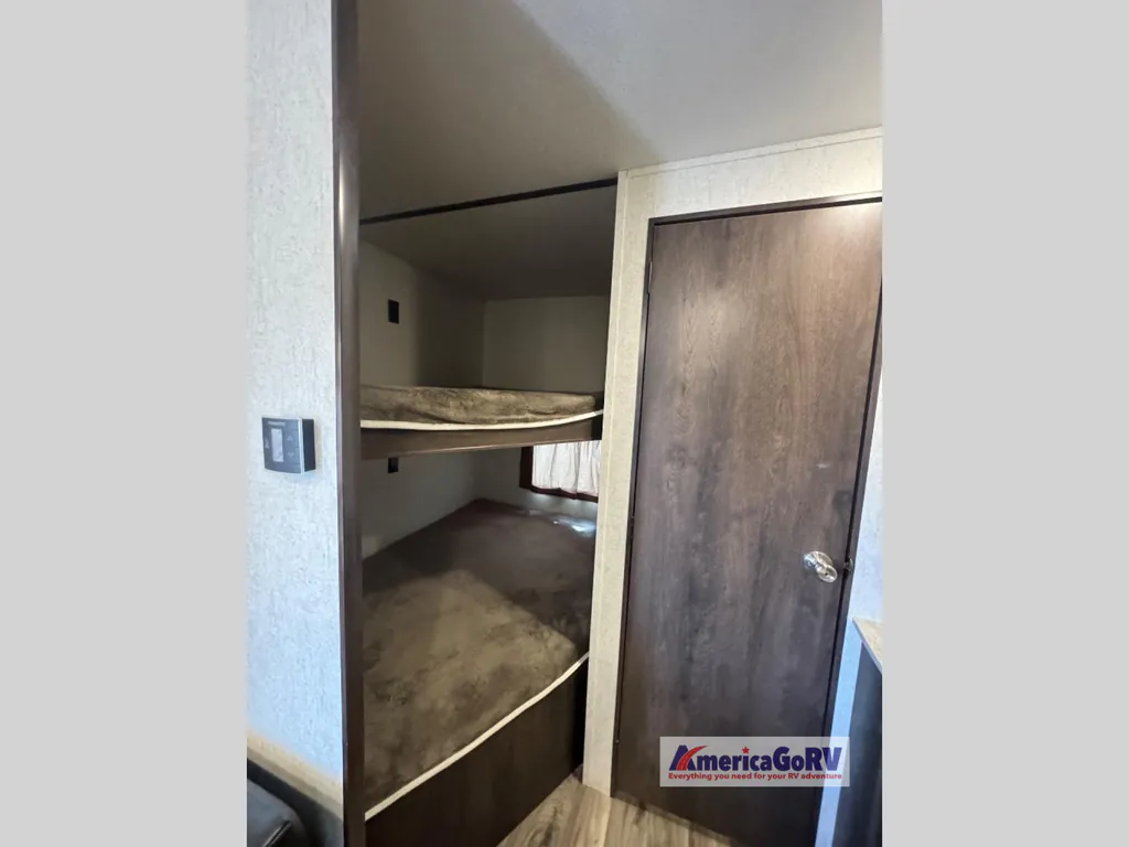 2018 Starcraft Autumn Ridge Outfitter 26BH, Photos photo 11