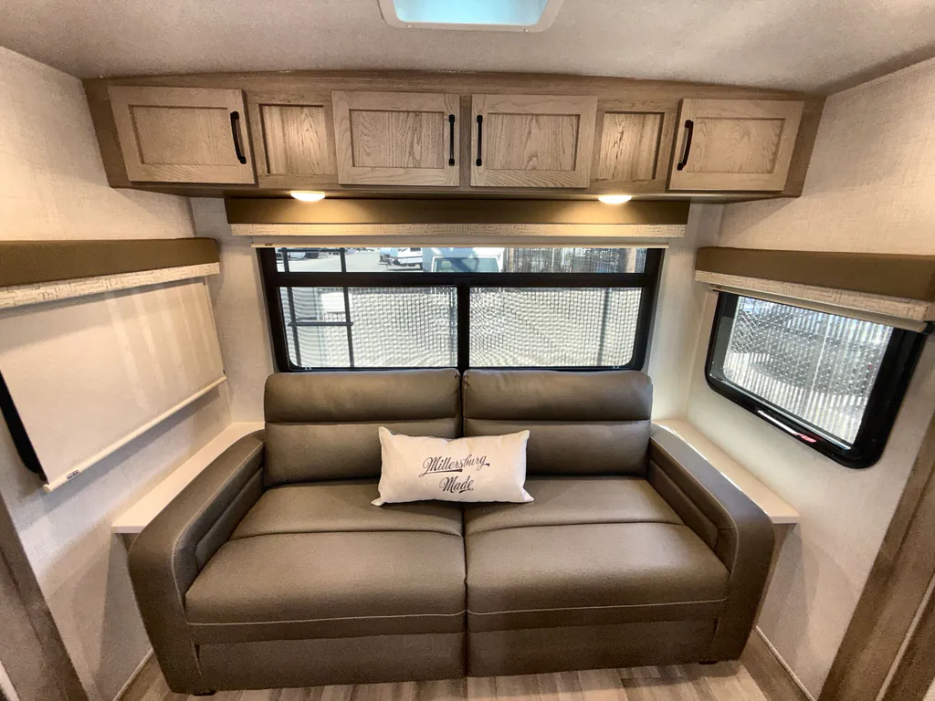 2024 Forest River Flagstaff Super Lite 29RLBS, Photos photo 12