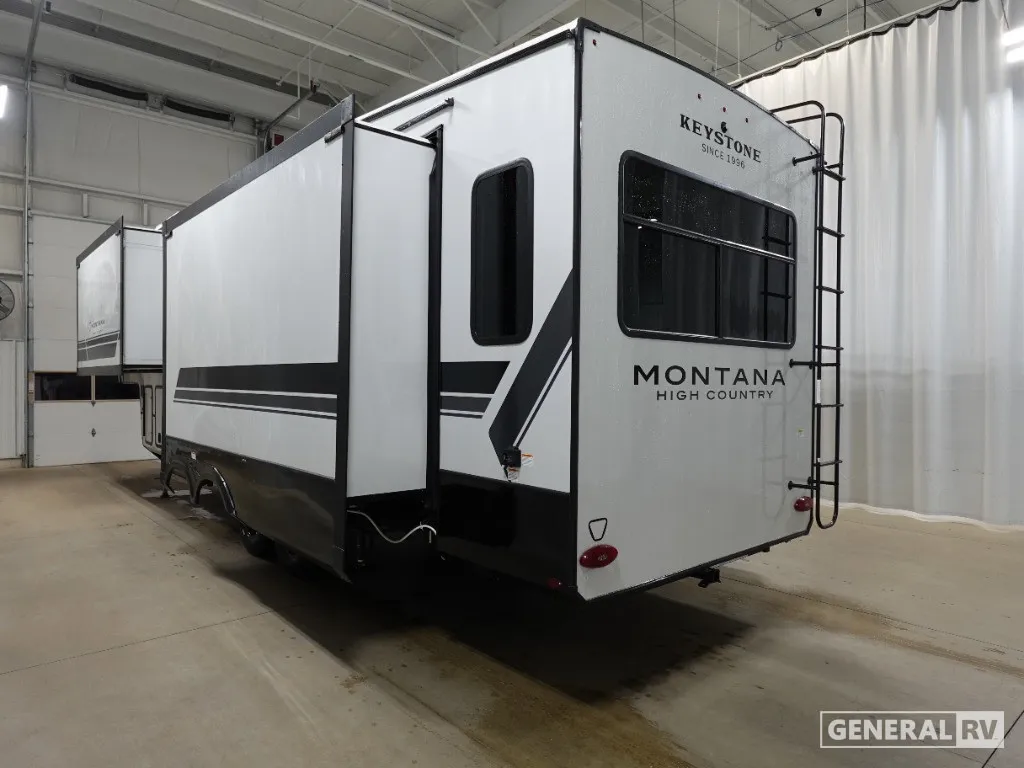 2026 Keystone Montana High Country 295RL - Photo 4