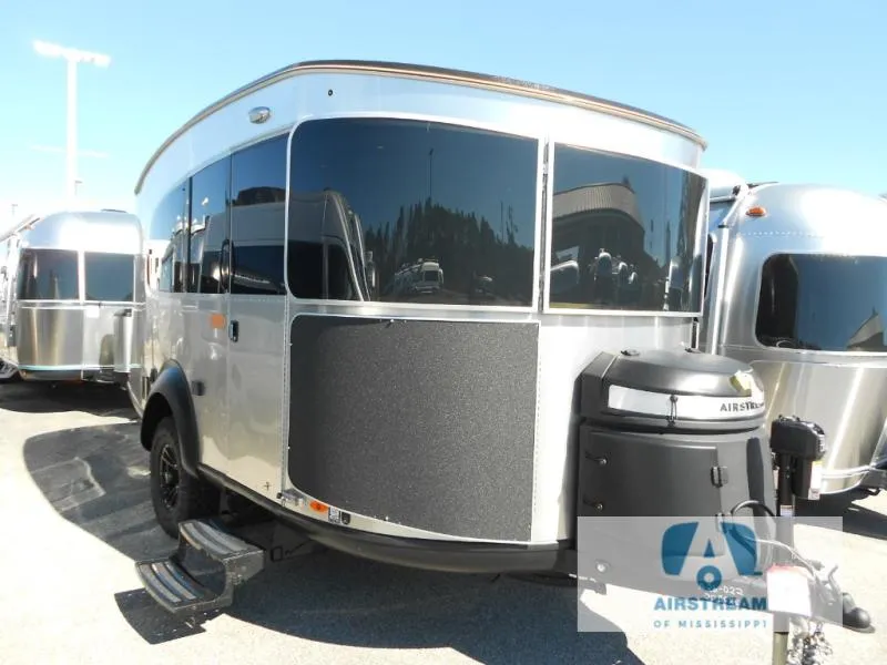 2026 Airstream Basecamp Xe 20XE - Photo 2