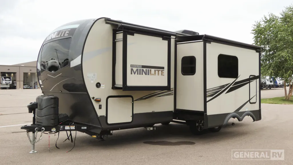 2022 Forest River Rockwood Mini Lite 2513S, Photos photo 5