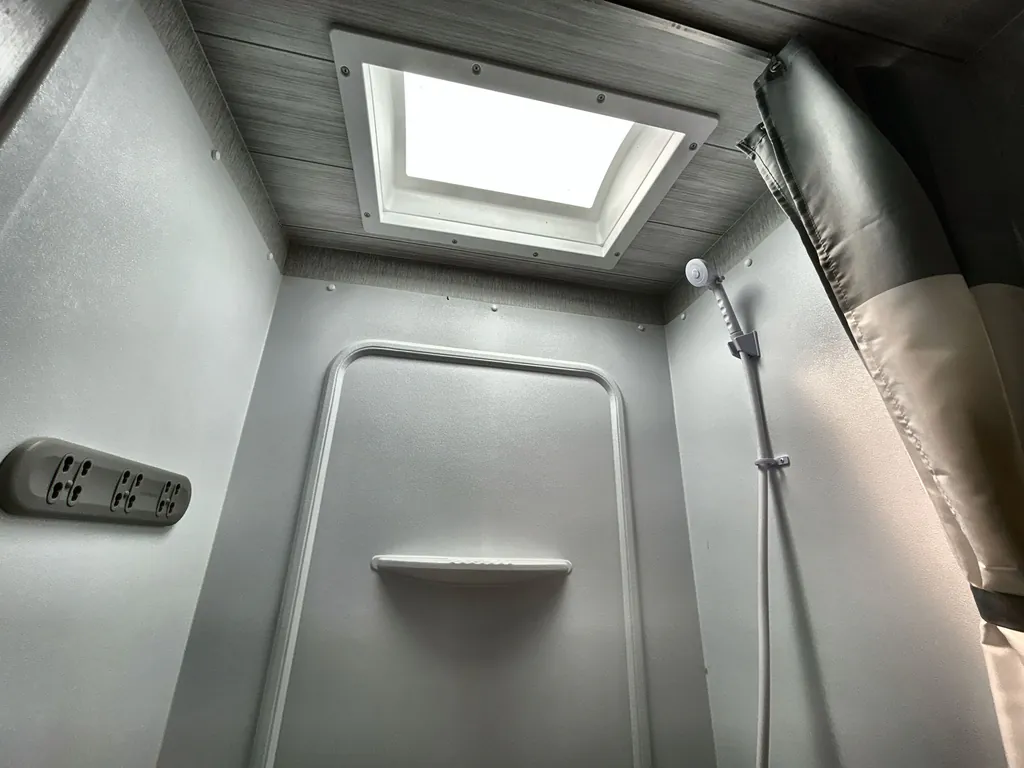 2022 Forest River EVO T2850, Photos photo 30